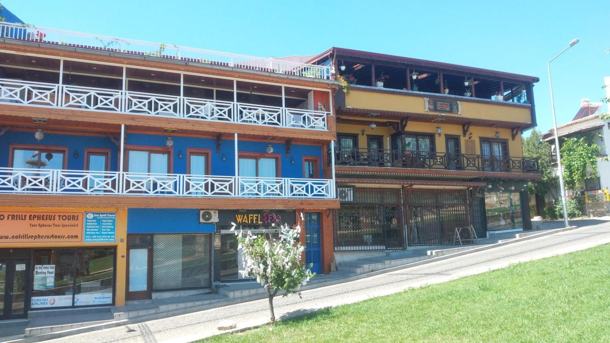 Ephesus Selcuk Castle View Suites Экстерьер фото