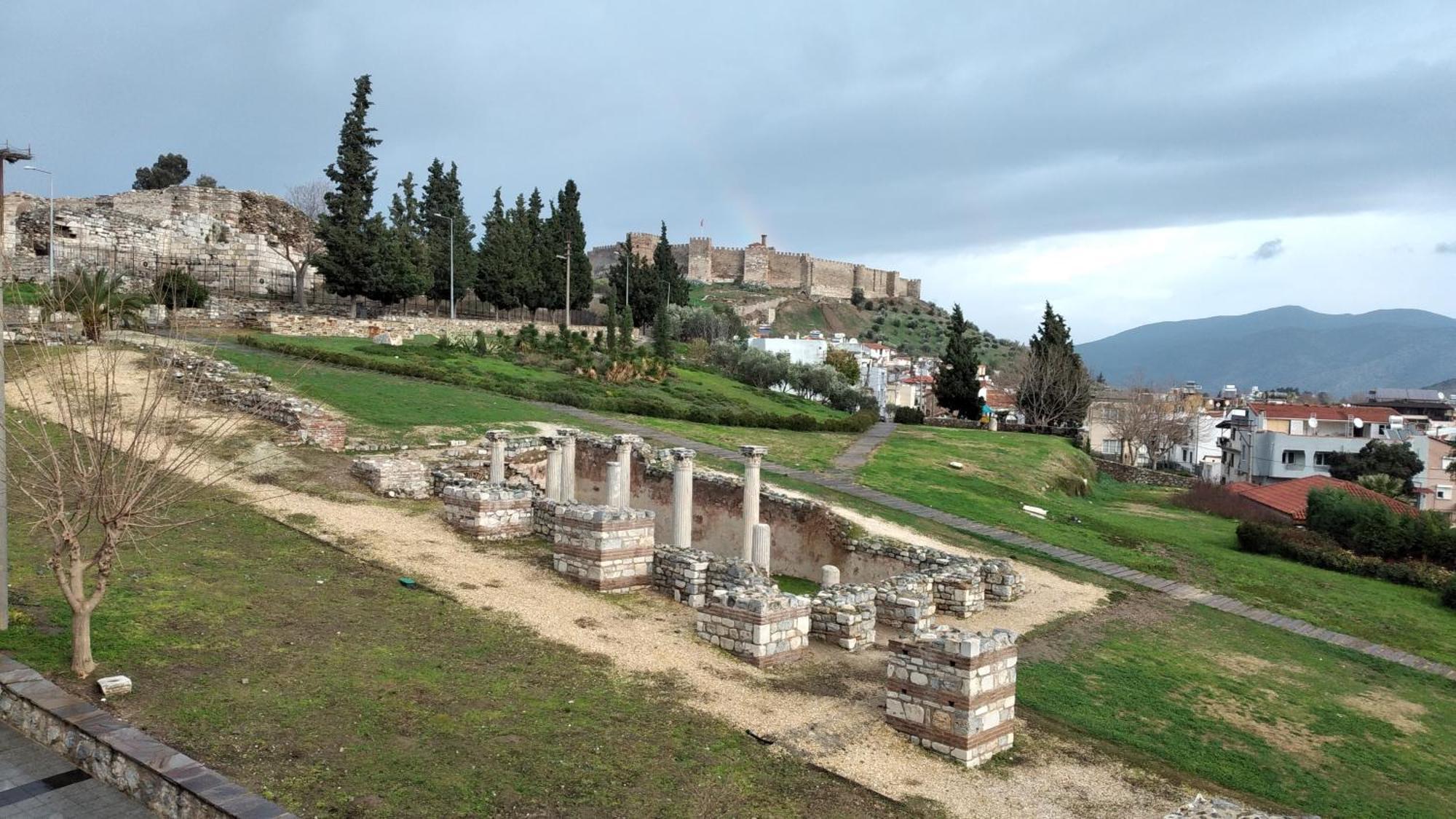 Ephesus Selcuk Castle View Suites Экстерьер фото